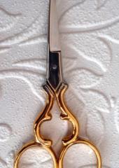 Large Range of Embroidery Scissors available at Australian Needle Arts
